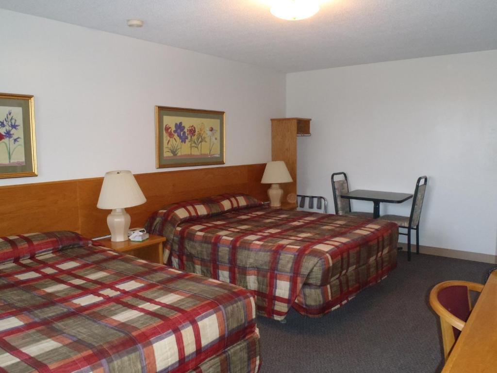 Settler'S Inn & Motel Plaster Rock Room photo