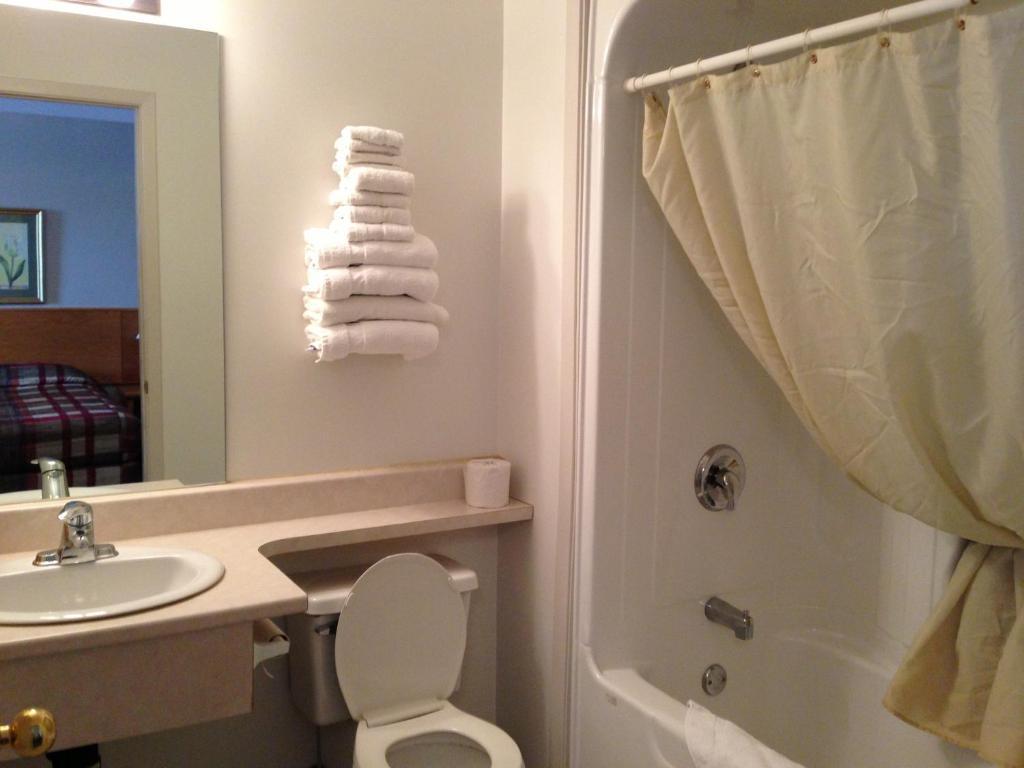 Settler'S Inn & Motel Plaster Rock Room photo